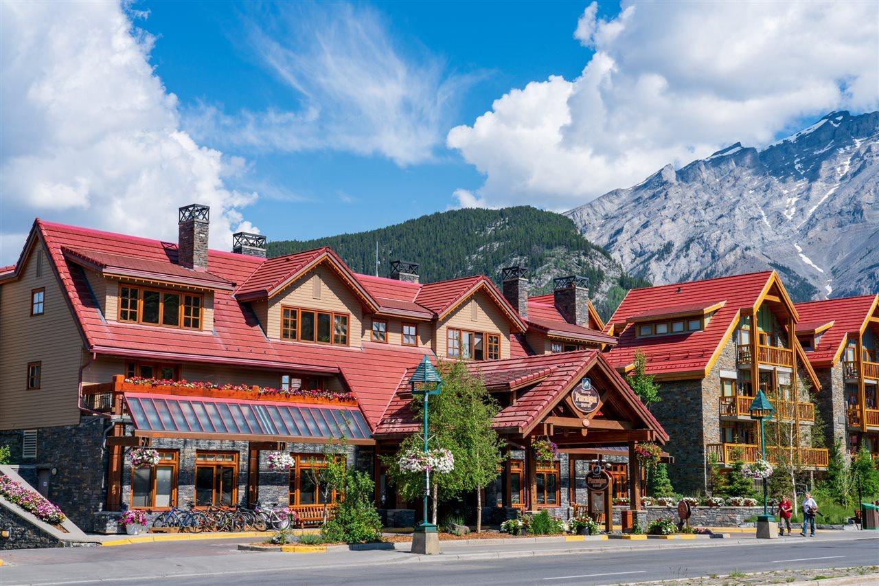 Banff Ptarmigan Inn Ngoại thất bức ảnh